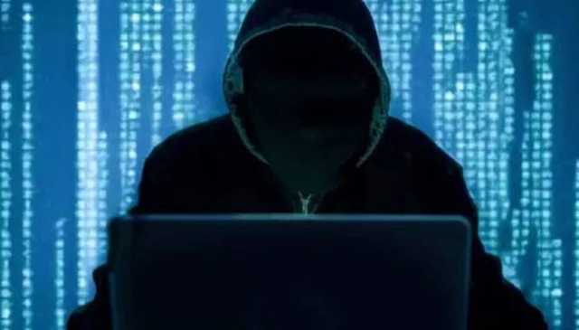 ملتان، اربوں روپے کے آن لائن فراڈ کے 2 مرکزی ملزمان گرفتار