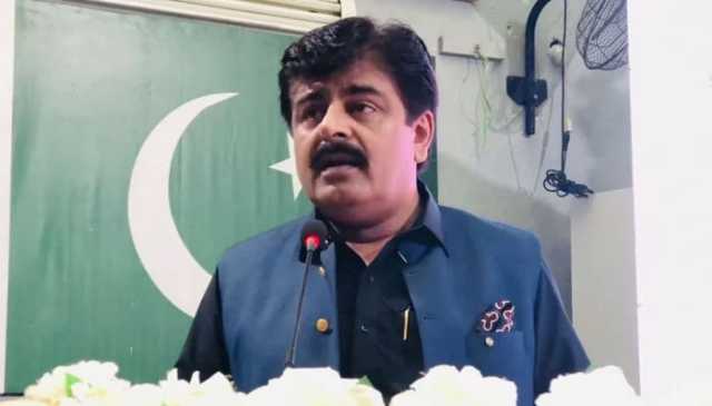 وزیرِ تعلیم سندھ سردار علی شاہ کا مفتاح اسماعیل کو جواب