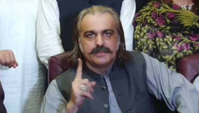 چیلنج کرتا ہوں اگر ہماری حکومت گرادی گئی تو سیاست چھوڑ دونگا: علی امین گنڈاپور