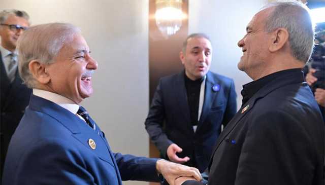 پاکستان، آذربائیجان کے 2 ارب ڈالرز سرمایہ کاری کے معاہدوں پر دستخط