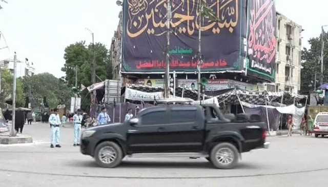 کراچی: 9 محرم کا جلوس، موٹرسائیکل کی ڈبل سواری پر پابندی، سخت سیکیورٹی انتظامات