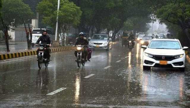 کراچی کے مختلف علاقوں میں بارش کا امکان
