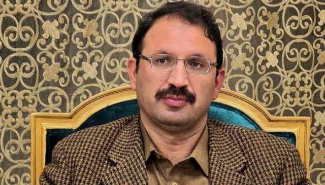جنید اکبر نے پارٹی کے چھوٹے مسائل ختم کرنے کا فارمولہ بتا دیا