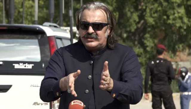 کے پی حکومت کا قافلہ پنجاب اسمبلی سے نکالے گئے نمائندوں سے اظہارِ یکجہتی کیلئے ہے، علی امین گنڈاپور