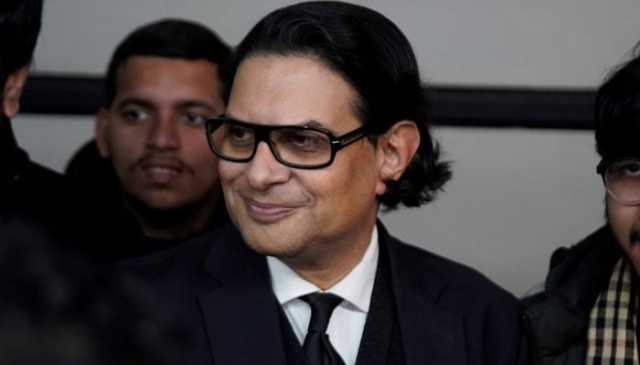پارٹی کے لیڈر بانی پی ٹی آئی ہیں شاہ محمود قریشی نہیں: سلمان اکرم راجا