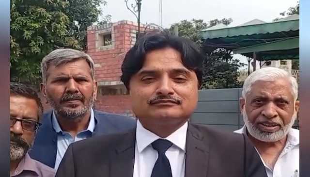 26 نومبر کے کیسز کی قبل از وقت سماعت کیلئے ہائیکورٹ میں پٹیشن دائر کریں گے: وکیل فیصل ملک