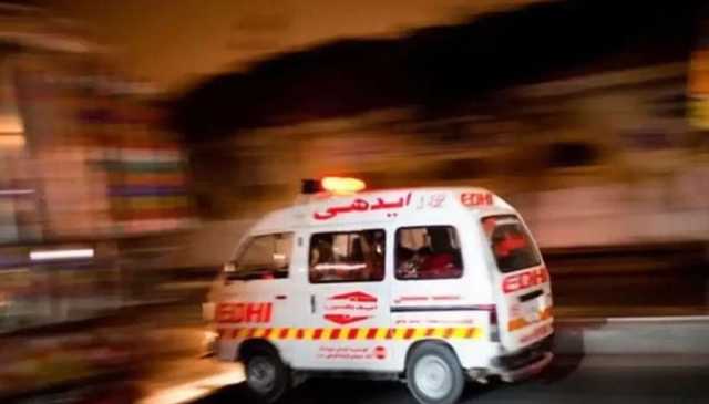 کراچی: پولیس چوکی کے باہر فائرنگ، ایک شخص جاں بحق، پولیس اہلکار سمیت 3 افراد زخمی