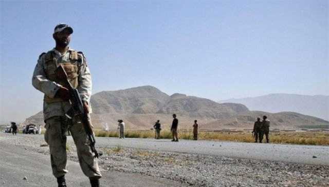 کوئٹہ: زیارت کا ضلعی افسر بیٹے سمیت اغواء، مسلح افراد نے سرکاری گاڑی کو بھی آگ لگا دی