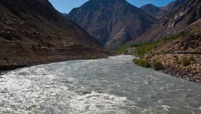 بھارت مغربی دریاؤں کا پانی پاکستان کے لیے چھوڑے، ثالثی عدالت