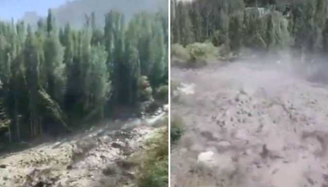 ہنزہ کے گلمت گوجال نالے میں اچانک سیلابی ریلا آگیا، 50 افراد نے بمشکل جان بچائی