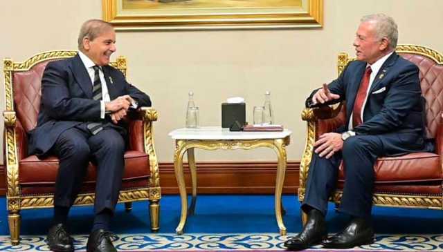 وزیراعظم شہباز شریف کی دوحہ میں اردن کے شاہ عبداللہ سے ملاقات