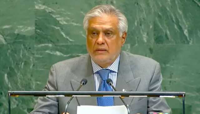 محض الفاظ نہیں عملی اقدام سے عزم کو دہرانا ہوگا، اسحاق ڈار