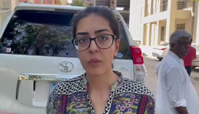 ریاست و قومی سلامتی اداروں کیخلاف متنازع ٹوئٹ، ایمان مزاری کے وارنٹ گرفتاری جاری