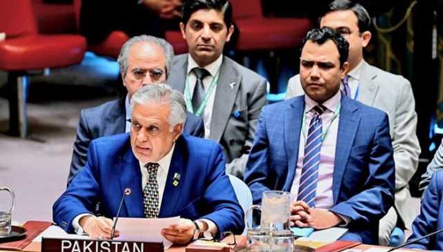 پاکستان سیاسی استحکام کی جانب گامزن، معیشت روز بروز مضبوط ہو رہی ہے: اسحاق ڈار