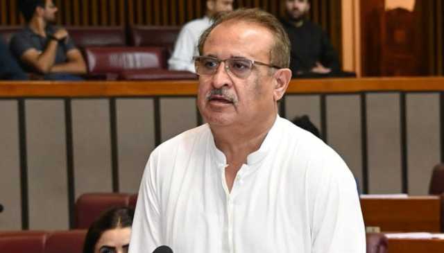 وفاقی حکومت نے درخواست کی کہ نائب وزیرِاعظم کی فلسطین پر پالیسی بیان سُن لیں: اعجاز جاکھرانی
