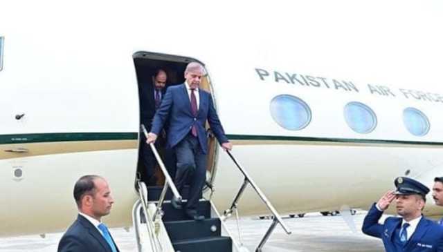 وزیراعظم بیرون ممالک کے 2 ہفتے کے طویل دورے کے بعد وطن واپس پہنچ گئے