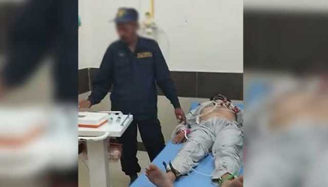 ڈی جی خان میں دل کے سرکاری اسپتال میں سکیورٹی گارڈ مریضوں کا علاج کرنے لگا، ویڈیو وائرل