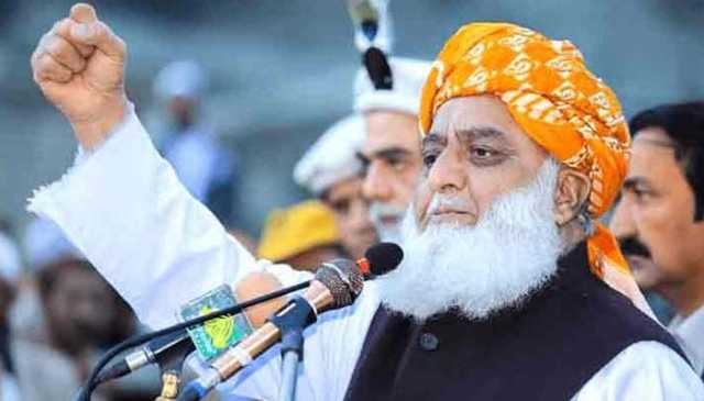 مولانا فضل الرحمان کا وزیراعلیٰ کے پی کو ہٹانے کا مطالبہ