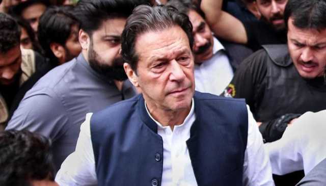 عمران خان کی طبیعت ٹھیک نہیں، عدالت میں پیش ہونے سے انکار: جیل عملہ