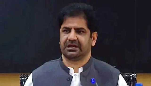 کالعدم بی ایل اے کے لوگوں کی ماہ رنگ بلوچ کیساتھ تصویریں سامنے آ چکیں: سرفراز بنگلزئی