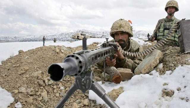 اگر افغانی سمجھنے کو تیار نہیں تو سخت جواب دیا جائے: پاکستانی شہری