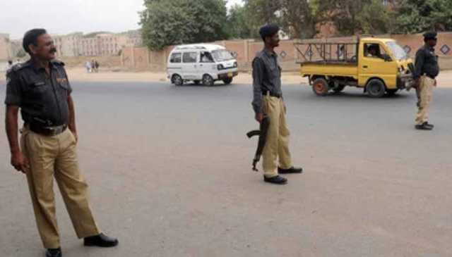 کراچی: واردات کے دوران باپ کو بچوں کے سامنے قتل کرنے والا ملزم پولیس مقابلے میں ہلاک