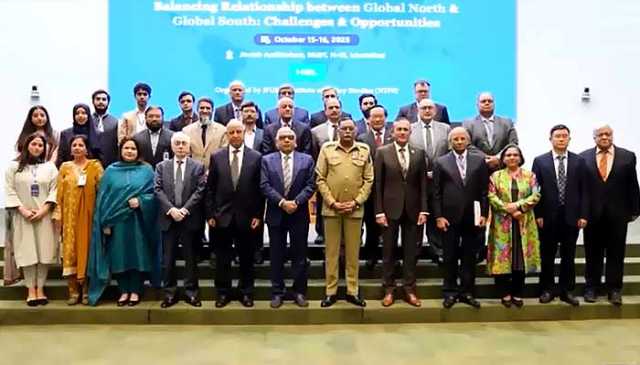 دنیا کو محاذ آرائی کے بجائے تعاون کی راہ اپنانا ہوگی، جنرل ساحر شمشاد مرزا