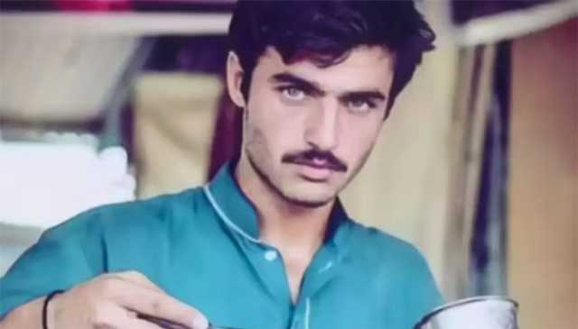 عدالت نے ارشد خان چائے والا کا شناختی کارڈ بحال کرنے کے احکامات جاری کردیے