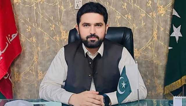خیبر پختونخوا کابینہ کی تشکیل کا معاملہ تاخیر کا شکار، اہم پالیسی فیصلے رک گئے
