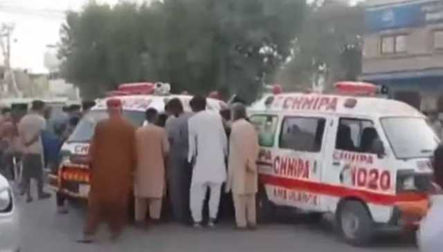 کراچی میں باپ نے 2 بچیوں کے گلے کاٹ دیے