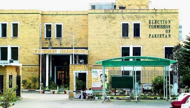 الیکشن کمیشن میں بڑے پیمانے پر تقرر اور تبادلے