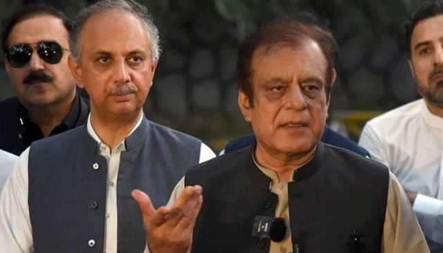 بیرسٹر گوہر کا عمر ایوب، شبلی فراز کی نشستوں پر الیکشن لڑنے کا اعلان