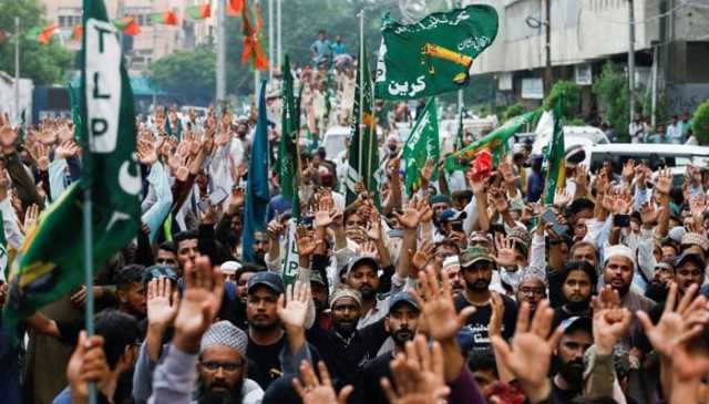 وزارت داخلہ نے تحریک لبیک پاکستان پر پابندی لگانے کا نوٹیفکیشن جاری کردیا