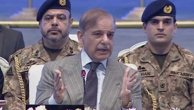 عالمی سطح پر ٹرانسپورٹ اور روابط کے نظام میں تبدیلیاں رونما ہو رہی ہیں، وزیراعظم