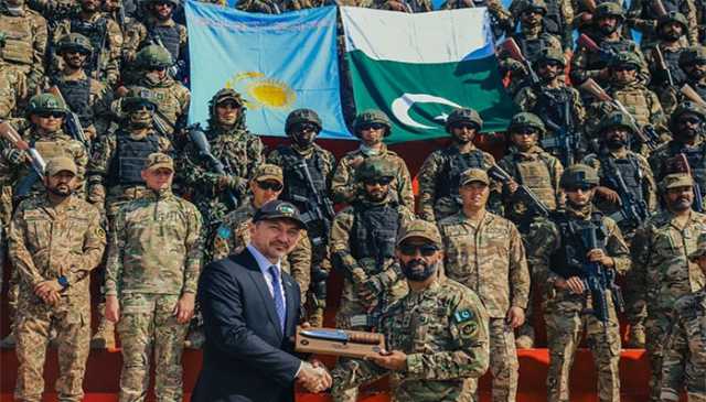پاکستان اور قازقستان کی افواج کی مشترکہ مشق کی اختتامی تقریب