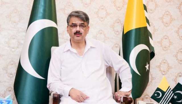 وزیرِ اعظم آزاد کشمیر استعفیٰ دیں گے یا تحریک عدم اعتماد کا مقابلہ کریں گے؟