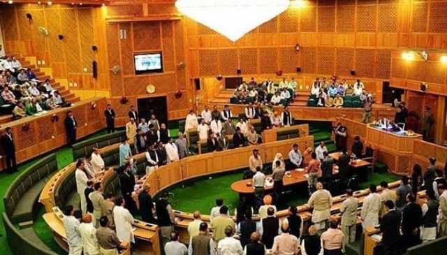 آزاد کشمیر: ن لیگ کے بغیر پی پی حکومت سازی کی پوزیشن میں آ گئی؟