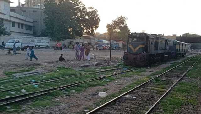 کراچی میں رواں سال ٹرین کی زد میں35 افراد جان کی بازی ہار گئے: ریسکیوحکام