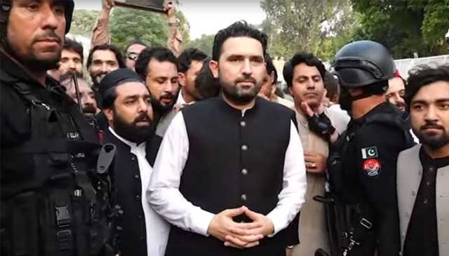 مریم نواز نے مبارکباد تو نہ دی، ہماری گندم بند کر دی: سہیل آفریدی