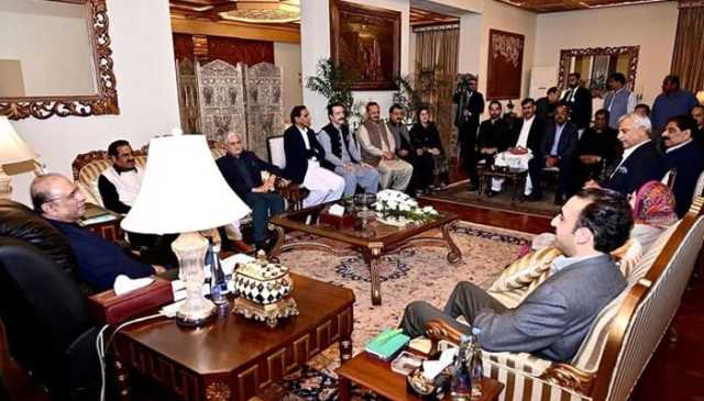 آزادکشمیر اِن ہاؤس تبدیلی معاملہ: تحریکِ عدم اعتماد مؤخر، پیپلز پارٹی کا اہم اجلاس طلب