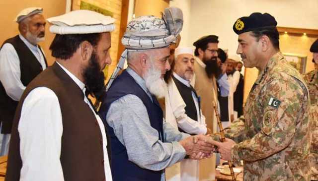 طالبان حکومت نے دہشتگرد گروہوں کیخلاف کارروائی کے بجائے انہیں ہر ممکن سہولت دی: فیلڈ مارشل عاصم منیر