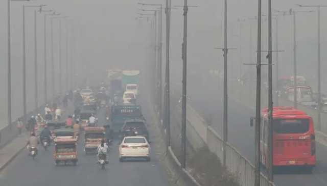 پنجاب کے وسطی علاقے آج بھی فضائی آلودگی کی لپیٹ میں