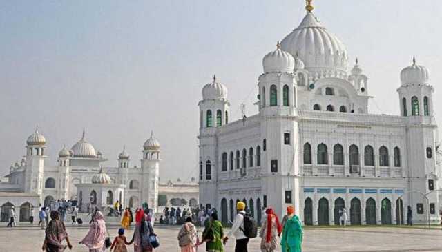 بابا گرو نانک کے 556ویں جنم دن کی تقریبات، بھارتی سکھ یاتری پاکستان روانہ