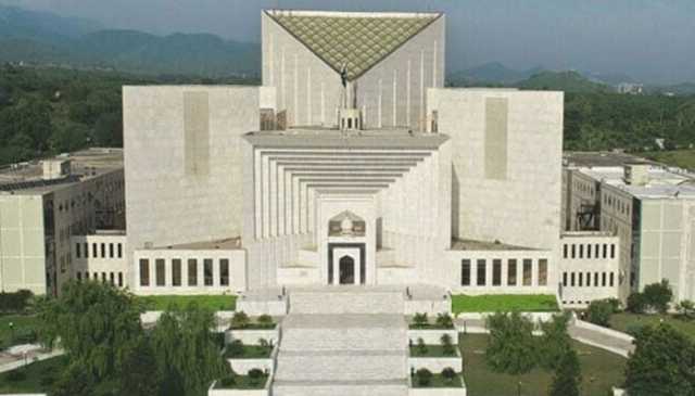 مجوزہ آئینی ترمیم پر ججز اور وکلاء میں دلچسپ مکالمہ