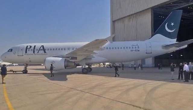 پی آئی اے کی پرواز میں تاخیر: ارشد ندیم سمیت پاکستان جیولین تھرو ٹیم ایئرپورٹ پر پھنس گئی