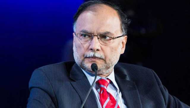 آئینی عدالت بننے سے جوڈیشل مداخلت کا دروازہ بند ہوگیا، احسن اقبال