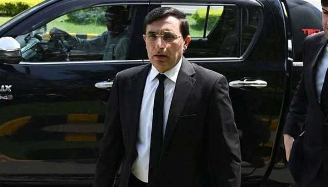 بیرسٹر گوہر کا بشریٰ بی بی سے متعلق برطانوی جریدے کی رپورٹ کیخلاف قانونی کارروائی کا اعلان