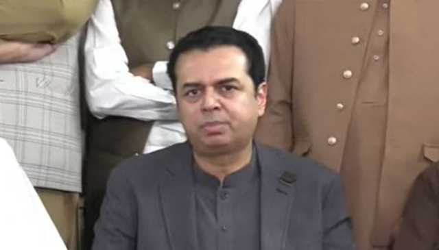 پارلیمنٹ جب چاہے گی آئین میں ترمیم کرے گی، آئین ججز کی مرضی کا نہیں ہوگا:طلال چوہدری