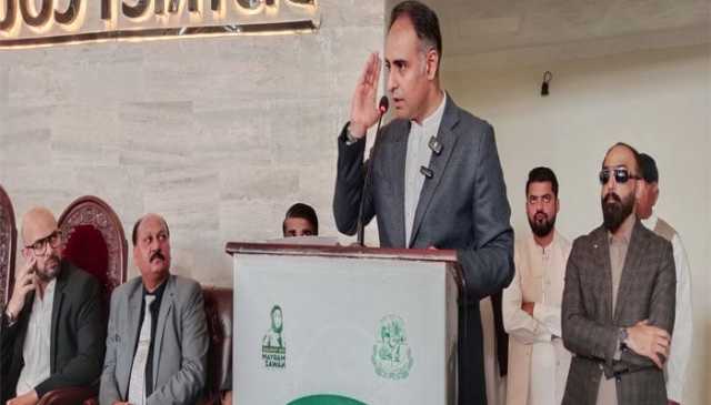 جہلم کے 39 کسانوں میں گرین ٹریکٹر تقسیم