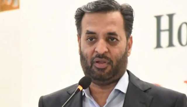 مصطفیٰ کمال کی والدین سے بچوں کو خسرہ اور روبیلا ویکسین لازمی لگوانے کی اپیل